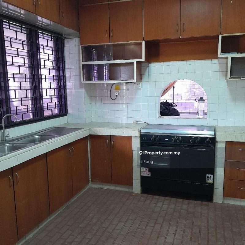 Bungalow House for Sale in Taman Bukit Seputeh, Seputeh by Li Fong - iProperty.com.my