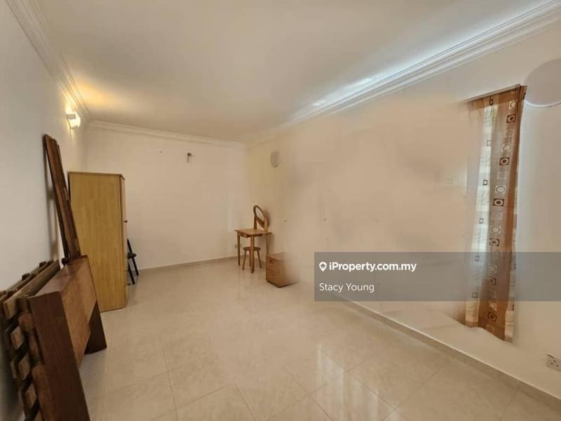 Rumah Berangkai 2 Tingkat untuk Dijual di Taman Seri Taming, Cheras oleh Stacy Young - iProperty.com.my