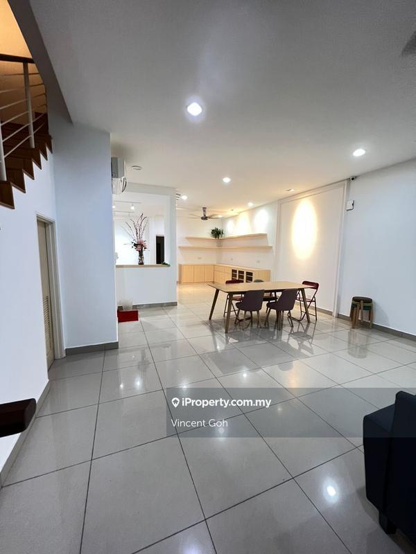 Rumah Teres 3-Tingkat untuk Dijual di Perdana Residence 2, Batu Caves oleh Vincent Goh - iProperty.com.my