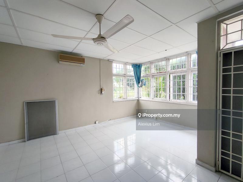 Bungalow House for Sale in Taman Bukit Tiram, Ulu Tiram by Alexius Lim - iProperty.com.my
