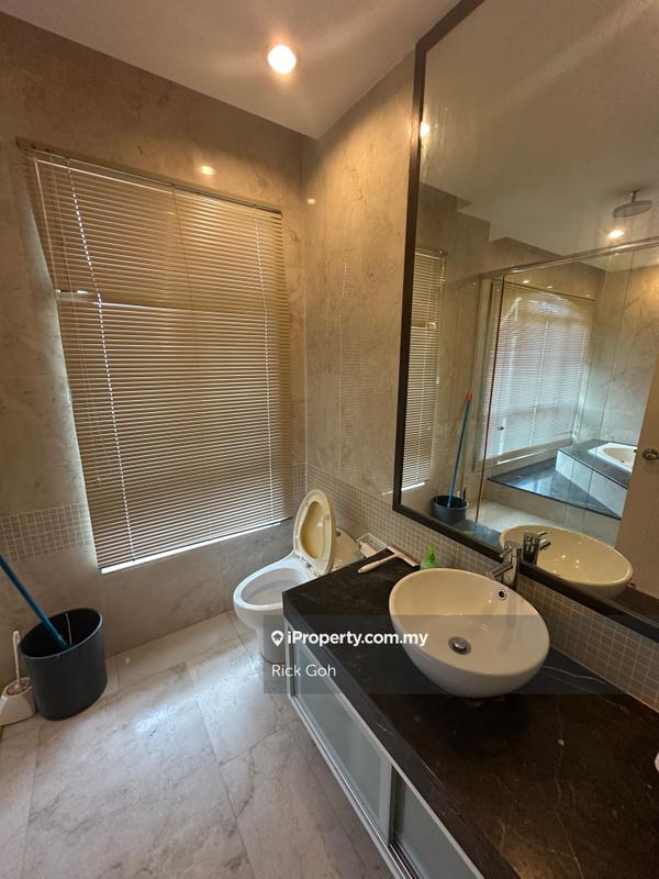 For Sale - Moonlight Bay