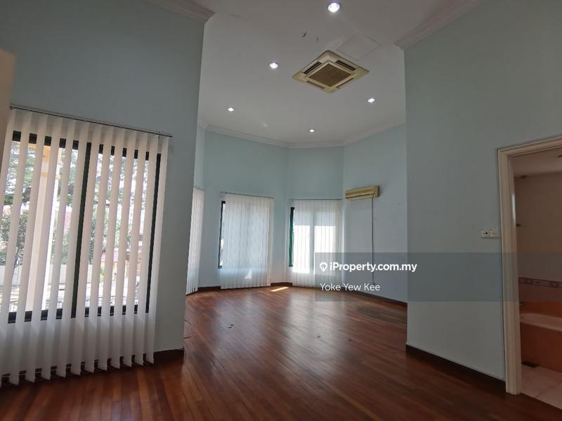 Bungalow House for Sale in Ampang Hilir, Ampang by Kee Yoke Yew - iProperty.com.my