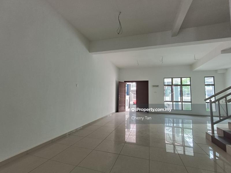 Rumah Berangkai 2 Tingkat untuk Dijual di 24x75 Big 2 Storey Taman Saujana Tehel Bukit Katil, Bukit Katil oleh Cherry Tan - iProperty.com.my