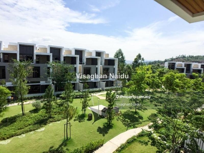 Rumah Berangkai 3.5 Tingkat untuk Dijual di Fields of Gold Villa Senja Taman Anggun, Rawang oleh Visaghan Naidu - iProperty.com.my