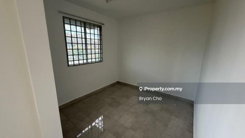 Rumah Berangkai 2 Tingkat untuk Dijual di Taman Prima Saujana, Kajang oleh Bryan Cho - Interior - iProperty.com.my