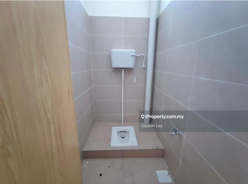 Kedai-Pejabat untuk Disewa di kbsnx, Kluang oleh Gipson Lay - iProperty.com.my