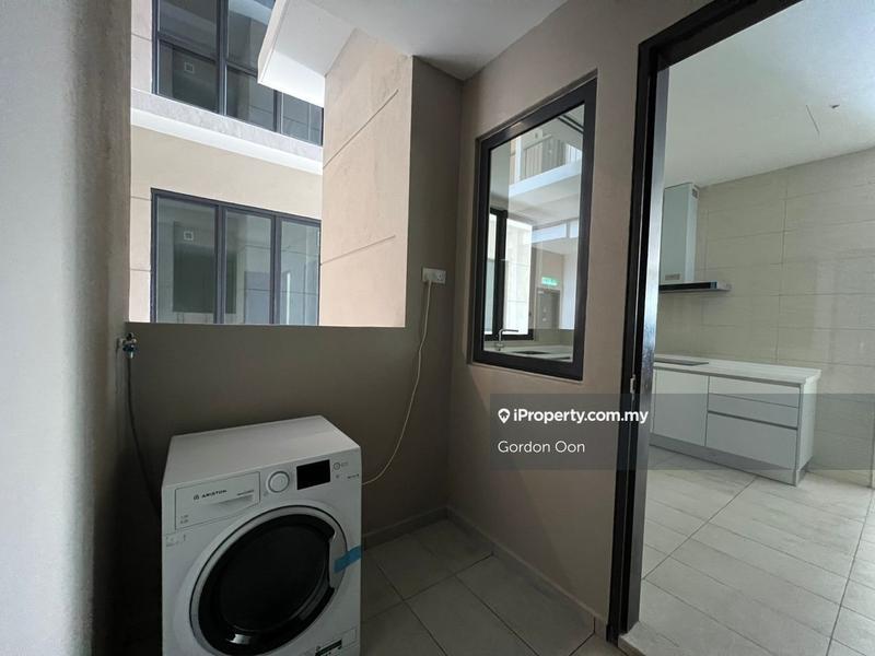 Service Residence for Sale in The Manor by Gordon Oon - iProperty.com.my