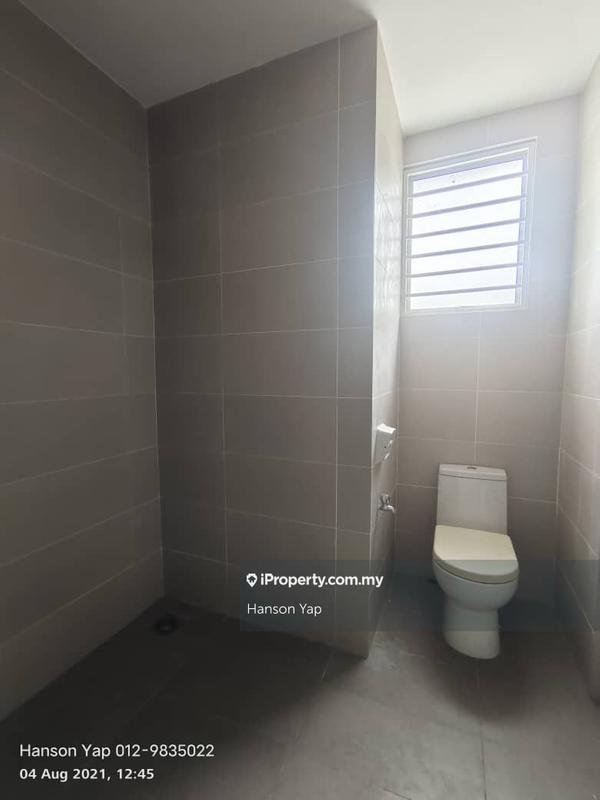 Rumah Berangkai 3 Tingkat untuk Dijual di Taman Mesra Utama, Seri Kembangan oleh Hanson Yap - iProperty.com.my