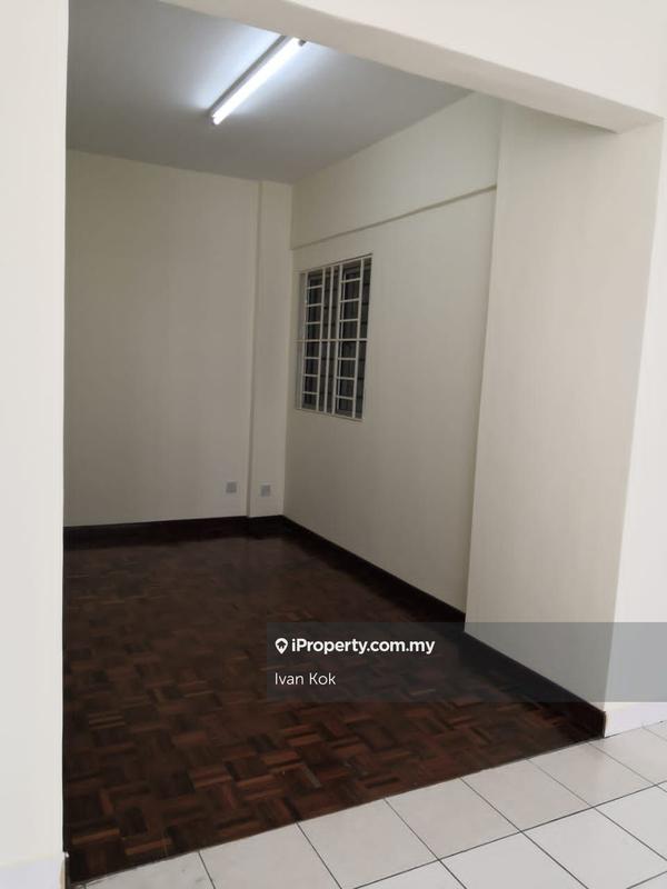 Kondominium untuk Dijual di Casa Damansara oleh Ivan Kok - iProperty.com.my