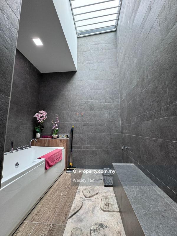 Bungalow House for Sale in Ayer Keroh, Melaka by Wesley Tan - iProperty.com.my