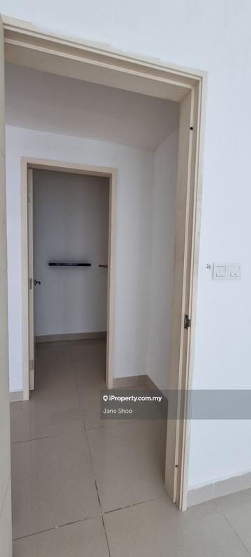 Condominium for Sale in The Z Residence by Jane Shoo - iProperty.com.my