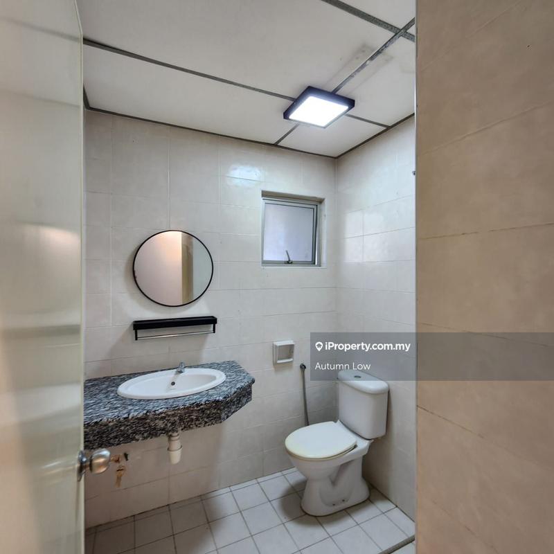 Service Residence for Rent in Metropolitan Square by Autumn Low - iProperty.com.my