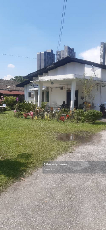 Bungalow House for Sale in Taman Kanagapuram, Petaling Jaya by Elaine Kow - iProperty.com.my