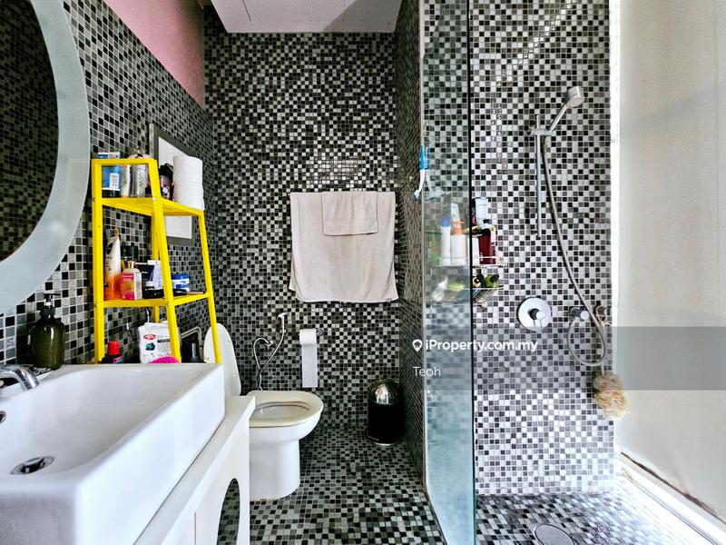 For Rent - Park Seven