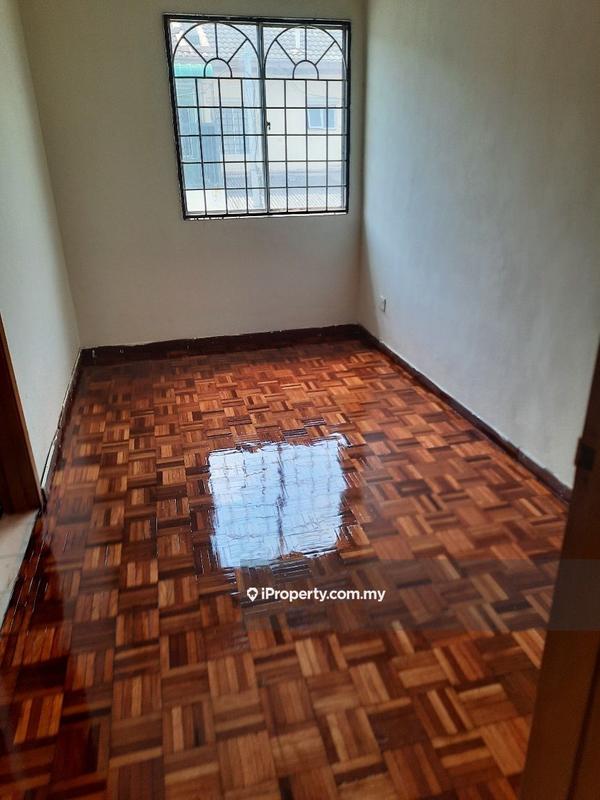 Rumah Berangkai 2 Tingkat untuk Dijual di Berjaya Park, Shah Alam oleh Joanne Khoo - iProperty.com.my