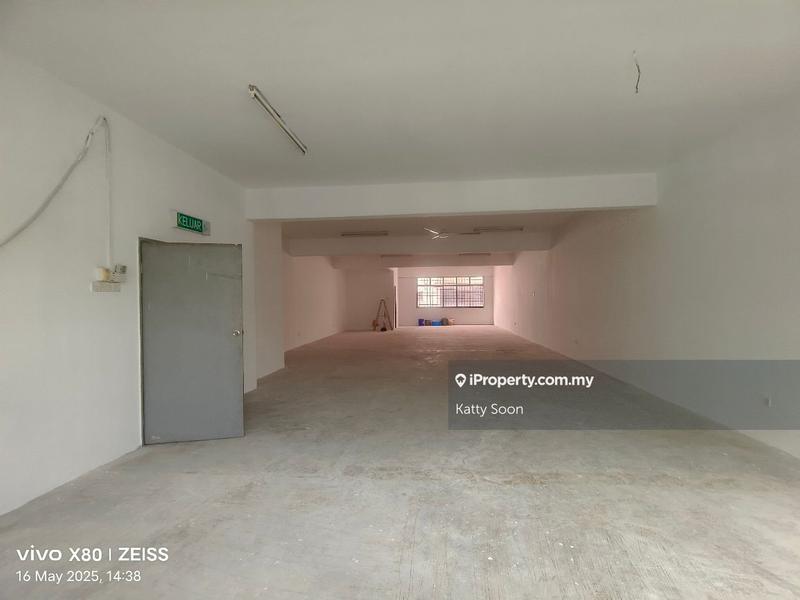 Office for Sale in Taman Pinggiran Putra, Seri Kembangan by Katty Soon - iProperty.com.my