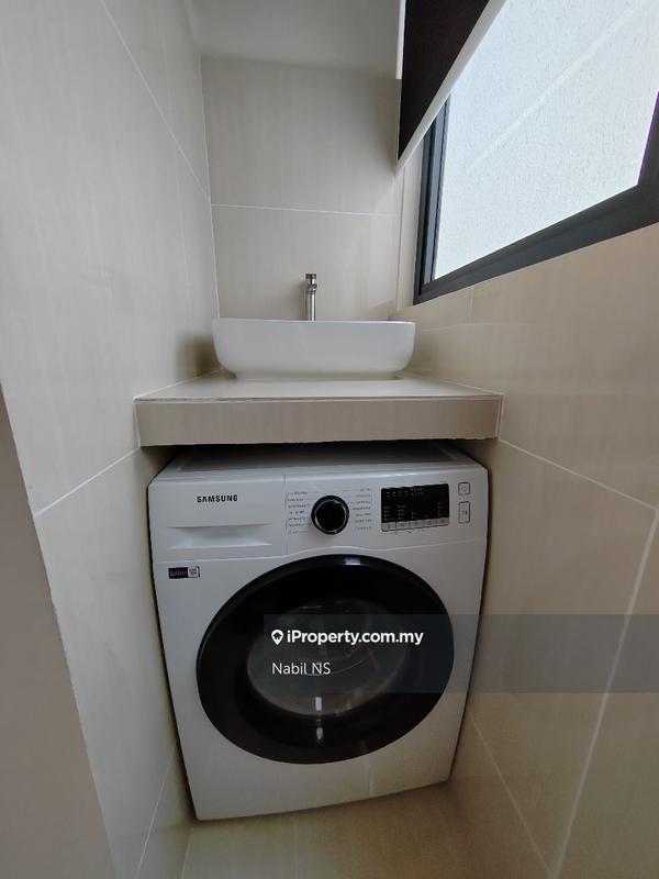 Kediaman Servis untuk Disewa di Senada Residence @ KLGCC Resort oleh Nabil NS - iProperty.com.my