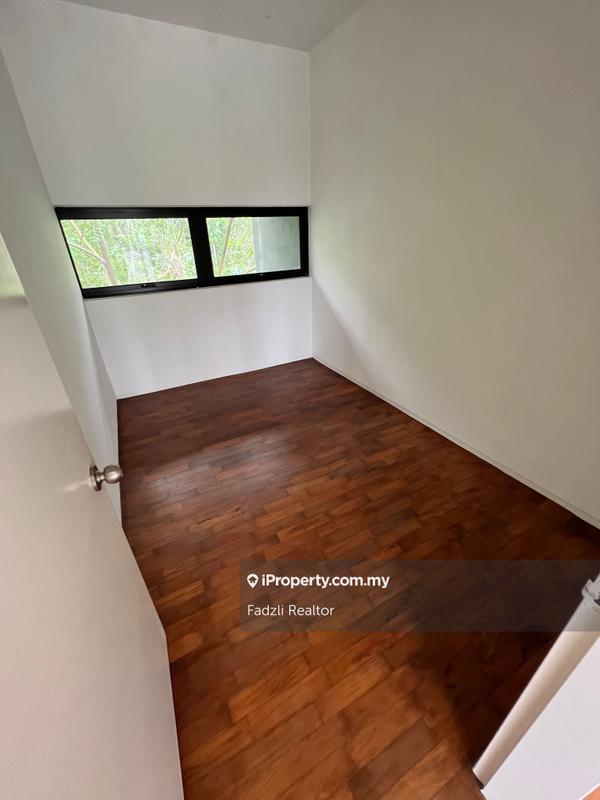 3-storey Terraced House for Sale in Blu Constellation, Seri Kembangan by Fadzli Realtor - iProperty.com.my