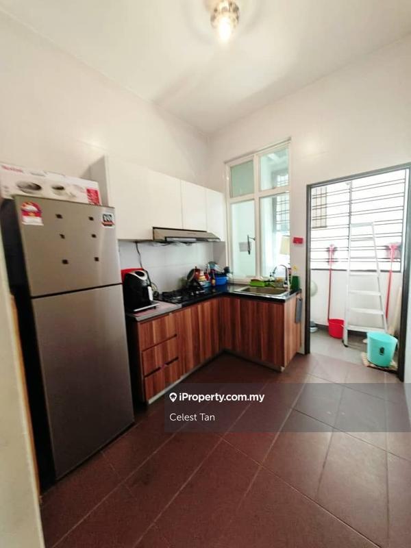 For Sale - M Condominium @ Larkin