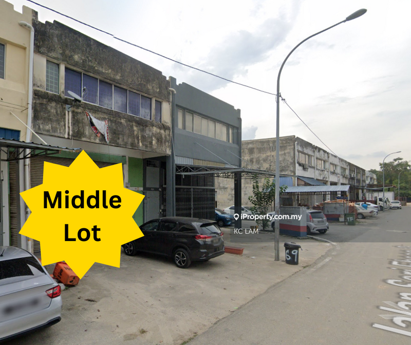 For Sale - 1.5 Storey Factory FREEHOLD 25 x 80 Built Up 3000 Sqft Sri Ehsan Kepong