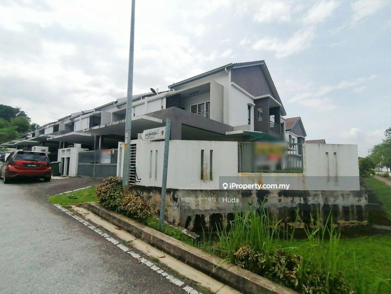 Rumah Berangkai 2 Tingkat untuk Dijual di Nilai Impian, Nilai oleh Huda - iProperty.com.my