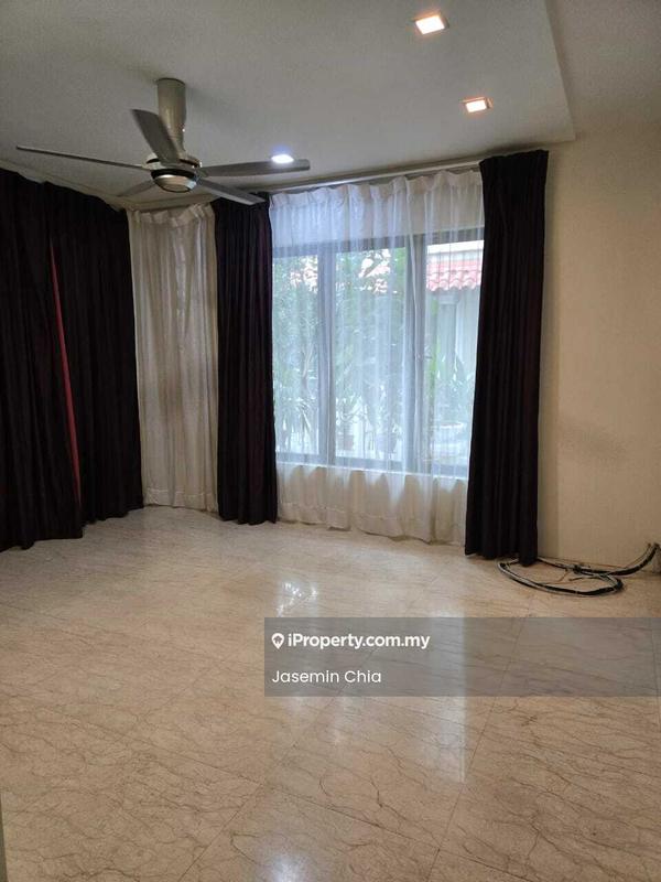 Bungalow House for Sale in Aman Bali, Jalan Ipoh by Jasemin Chia - Living Room - iProperty.com.my