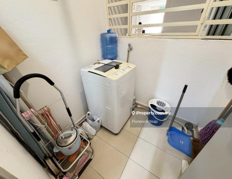 For Rent - The Promenade