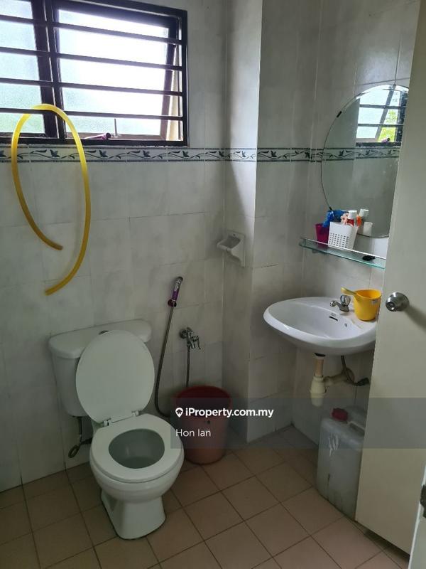 2.5-storey Terraced House for Sale in Jalil Sutera, Bukit Jalil by Hon Ian - iProperty.com.my