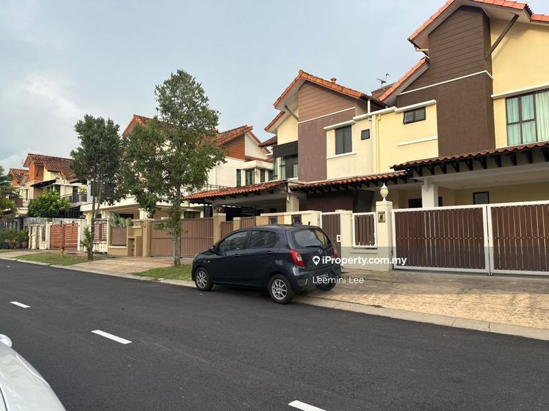 Rumah Berkembar untuk Dijual di Bandar Kinrara Seksyen 8, Bandar Kinrara oleh Leemini Lee - iProperty.com.my