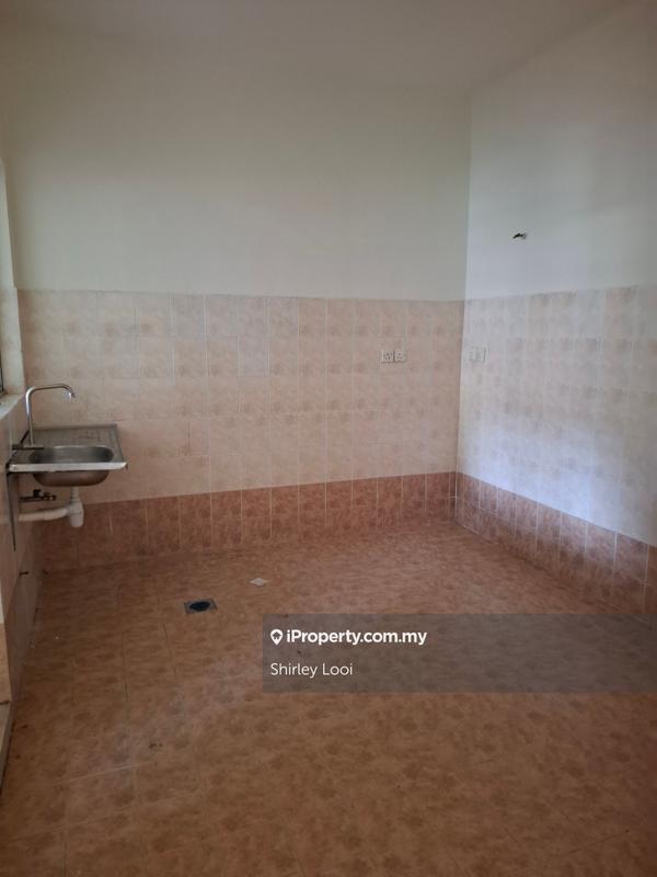 Rumah Teres untuk Dijual di Bukit Jelutong, Shah Alam oleh Shirley Looi - iProperty.com.my