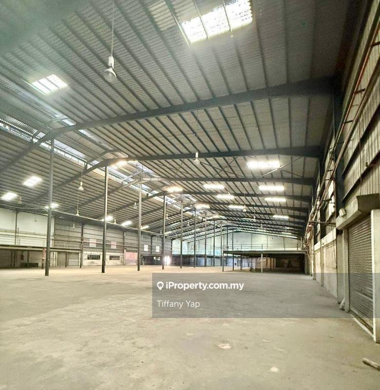 For Rent - Limited Detached Factory Warehouse Kawasan Perindustrian Rawang