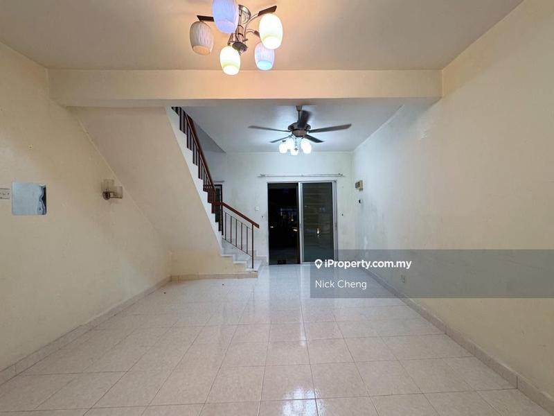 Rumah Berangkai 2 Tingkat untuk Dijual di Taman Bestari Indah@Double Storey Medium Low Cost, Ulu Tiram oleh Nick Cheng - iProperty.com.my