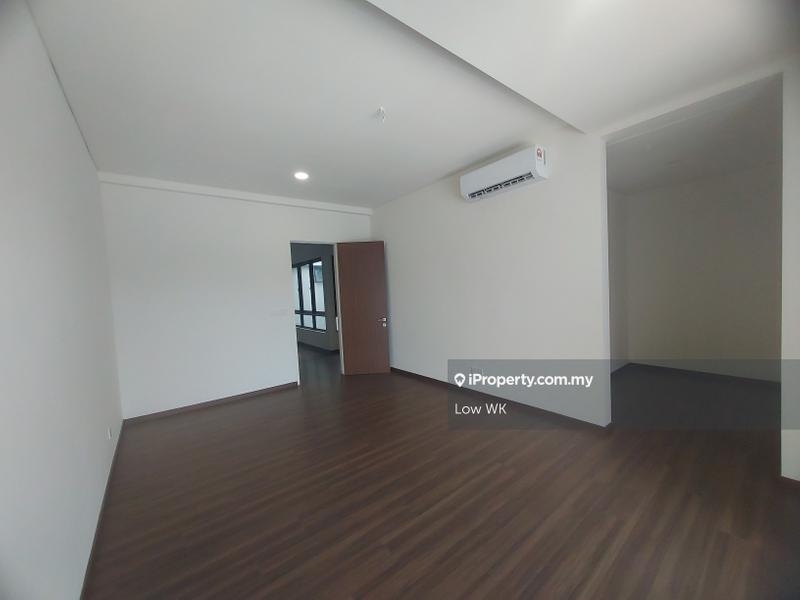 Rumah Berangkai 3 Tingkat untuk Dijual di Happy Garden, Kuchai Lama oleh Low WK - iProperty.com.my