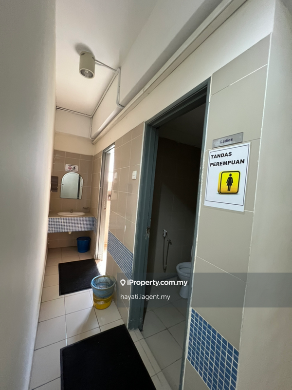 Shop-Office for Sale in Seksyen 13, Shah Alam by hayati.iagent.my - iProperty.com.my