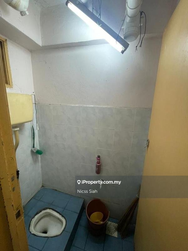Rumah Pangsa untuk Dijual di Taman Permai Indah Flat oleh Nicss Siah - iProperty.com.my