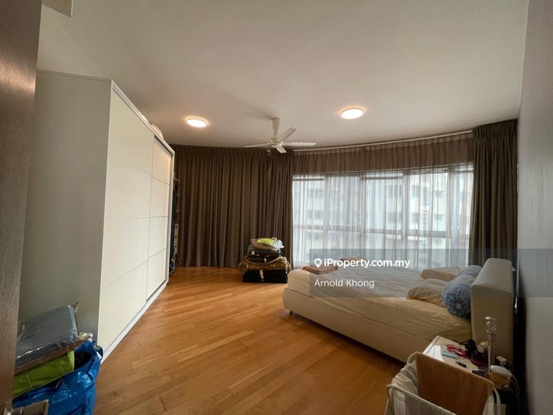 Kediaman Servis untuk Dijual di Regalia Residence oleh Arnold Khong - iProperty.com.my
