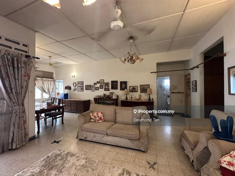 Rumah Berkembar untuk Dijual di Seksyen 17, Petaling Jaya oleh Desmond Tan - iProperty.com.my