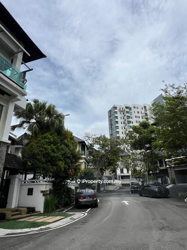 Bungalow House for Sale in The Villa Serai Saujana Golf Resort, Saujana by Ken Farm - iProperty.com.my