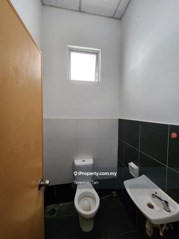 Shop / Office for Sale in Taman Kota Masai, Pasir Gudang by Terence Tan - iProperty.com.my