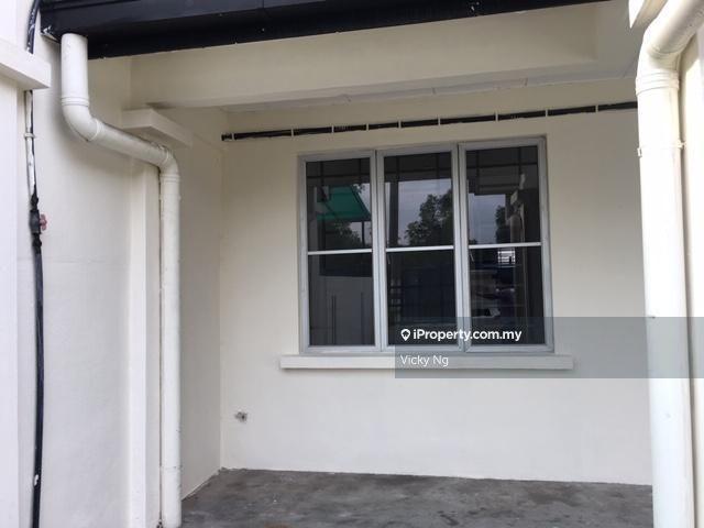 Rumah Teres 2-Tingkat untuk Dijual di Taman Puchong Tekali, Puchong oleh Vicky Ng - iProperty.com.my