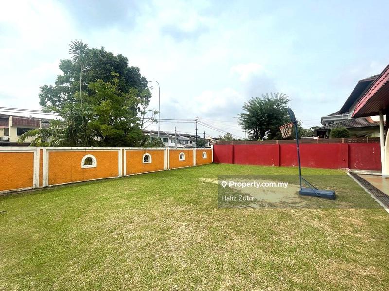 Bungalow House for Sale in Kelana Jaya, Petaling Jaya by Hafiz Zubir - iProperty.com.my