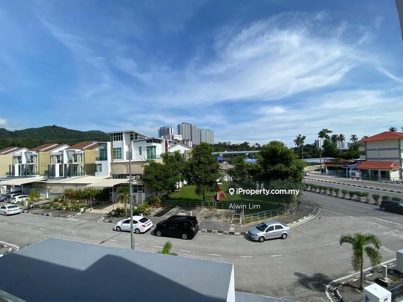 Semi-Detached House for Sale in Permatang Damar Laut, Batu Maung by Alwin Lim - iProperty.com.my