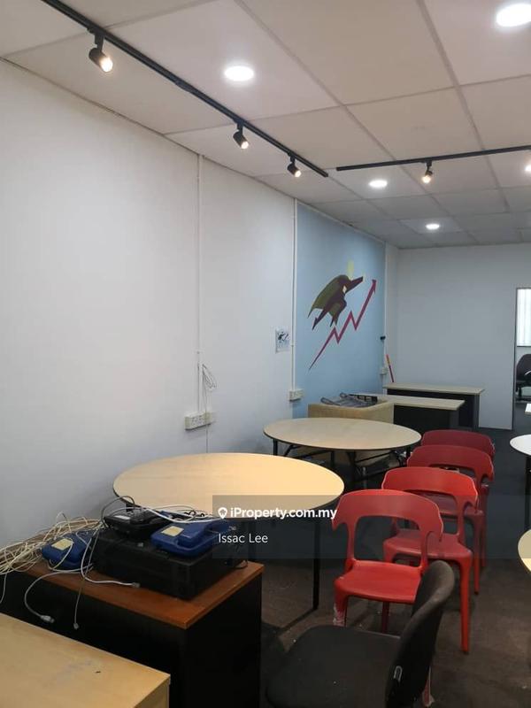 Shop-Office for Sale in Krystal Point, Bukit Jambul by Issac Lee - iProperty.com.my