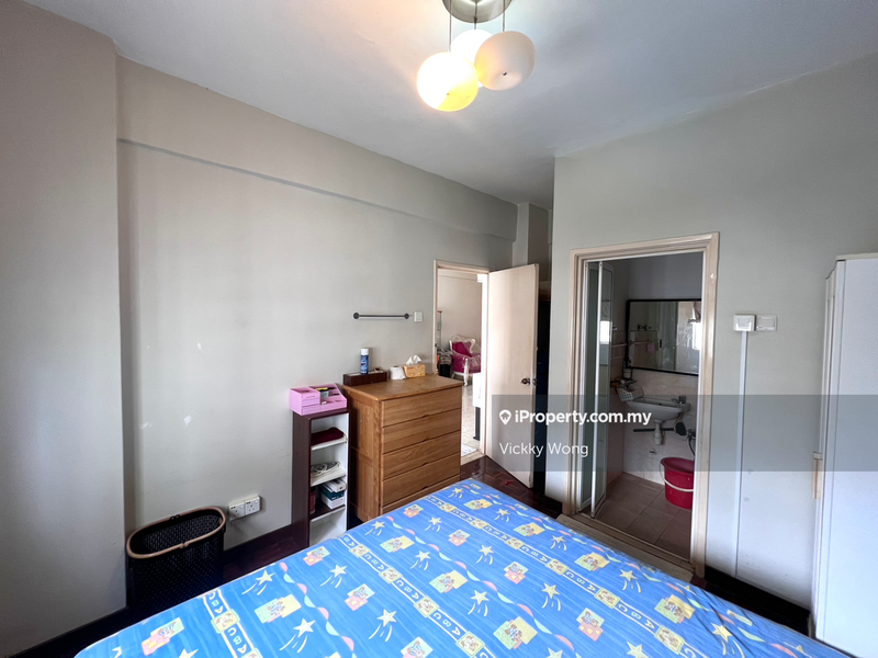 Pangsapuri untuk Dijual di Pandan Court oleh Vickky Wong - iProperty.com.my
