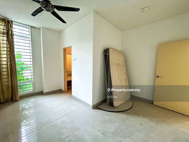 Rumah Berkembar untuk Dijual di Bandar Tun Hussein Onn, Cheras oleh HJLim - iProperty.com.my