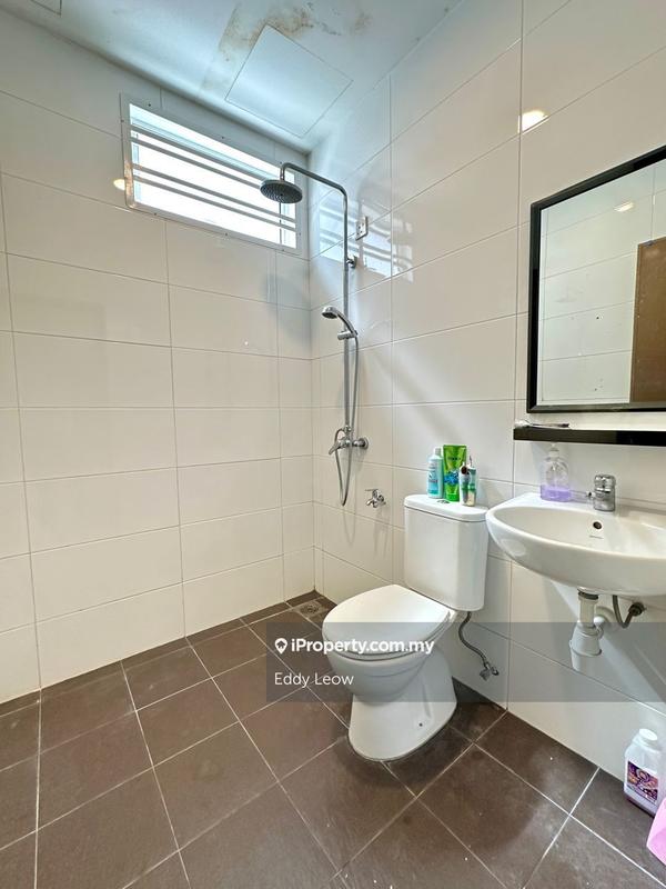 Rumah Berkembar untuk Dijual di Taman Limbongan Indah, Melaka City oleh Eddy Leow - iProperty.com.my