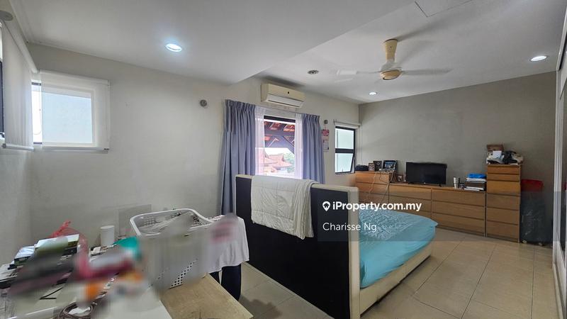 Rumah Teres 3-Tingkat untuk Dijual di Taman Bukit Prima, Cheras oleh Charisse Ng - iProperty.com.my