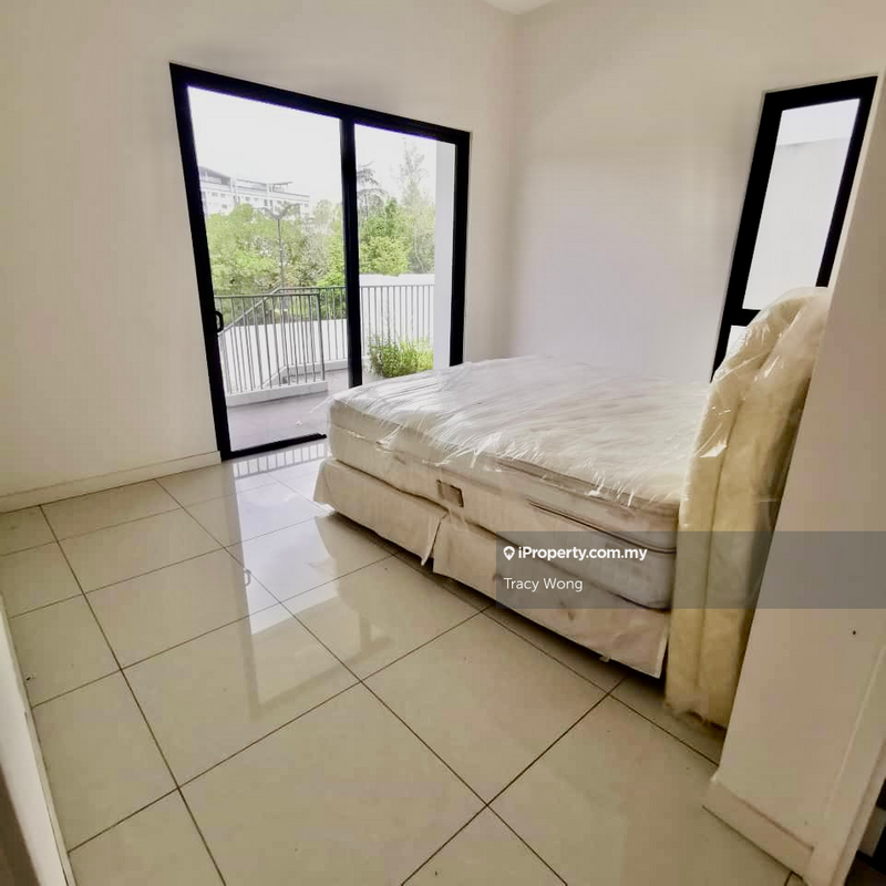 Semi-Detached House for Sale in Sungai Long, Bandar Sungai Long by Tracy Wong - iProperty.com.my