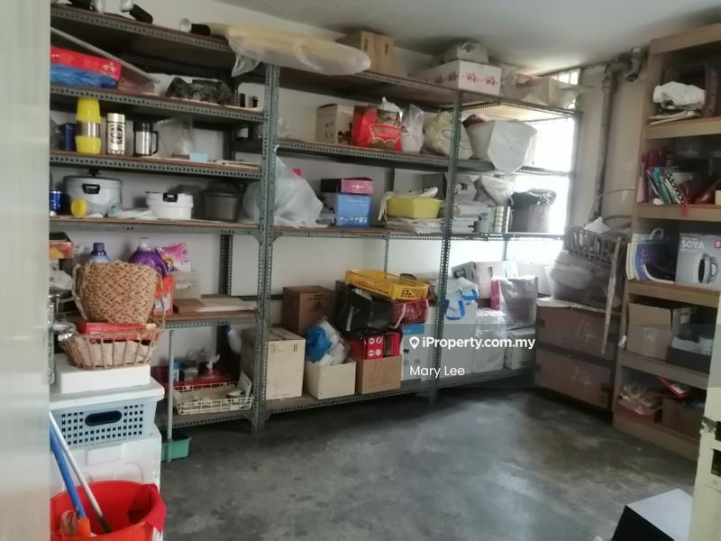 Semi-Detached House untuk Dijual di Mount Erskine, Tanjung Tokong oleh Mary Lee - Utility room or maid's room - iProperty.com.my