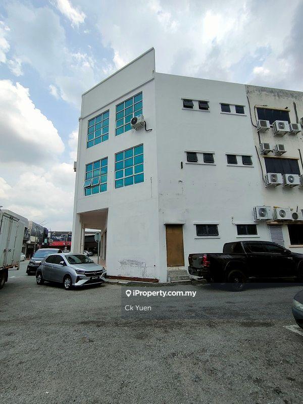 Shop for Rent in Bandaraya Ipoh, Ipoh by Ck Yuen - iProperty.com.my